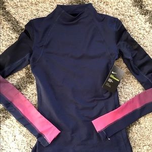 Nike Hyperwarm Top xs